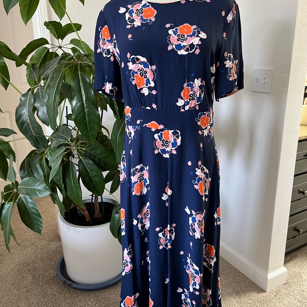 Boden Navy Floral Midi Dress (US 8)